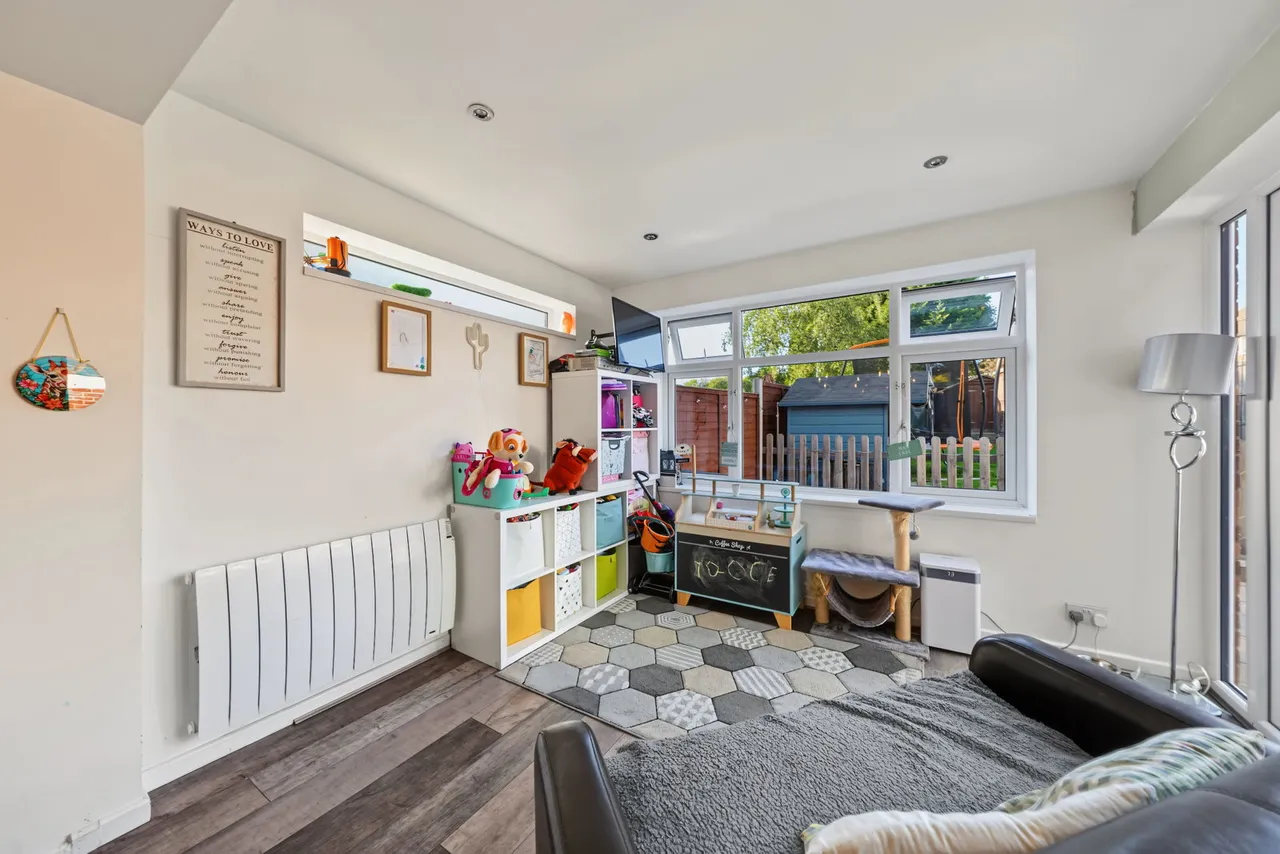 Wheeley Moor Road, Kingshurst, photo 5