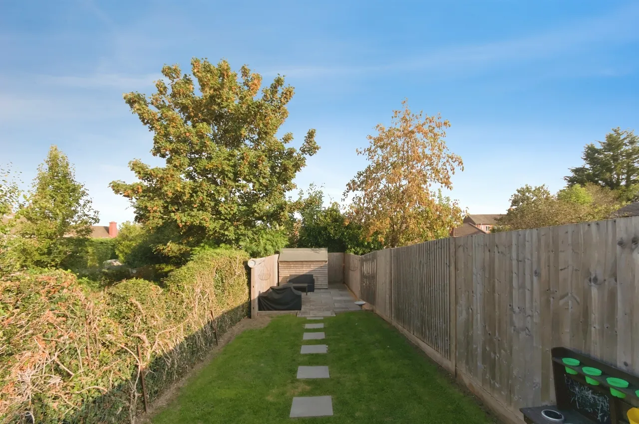 West Street, Burgess Hill, RH15, photo 2