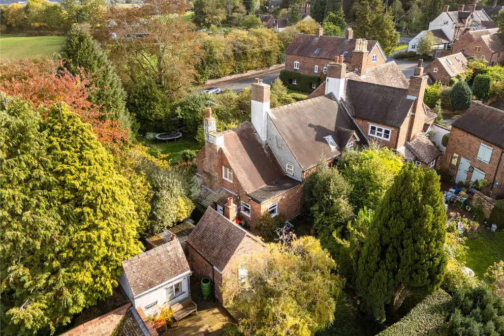 Pave Lane, Newport, photo 37