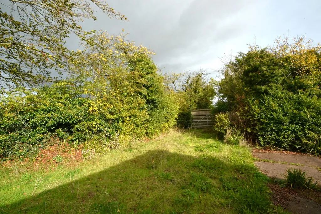 Pave Lane, Newport, photo 23