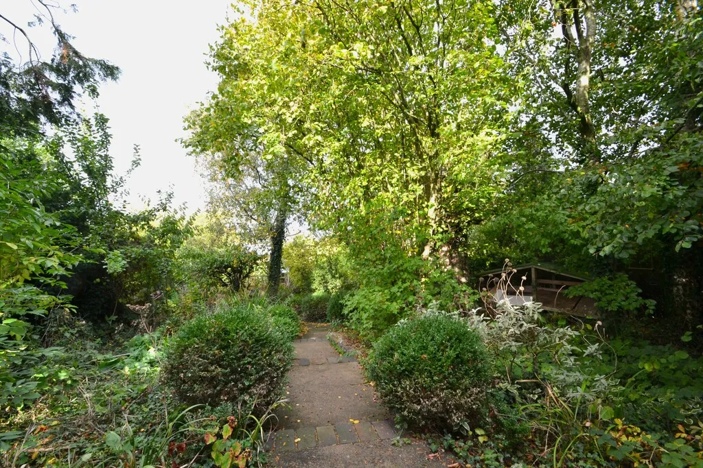 Pave Lane, Newport, photo 22