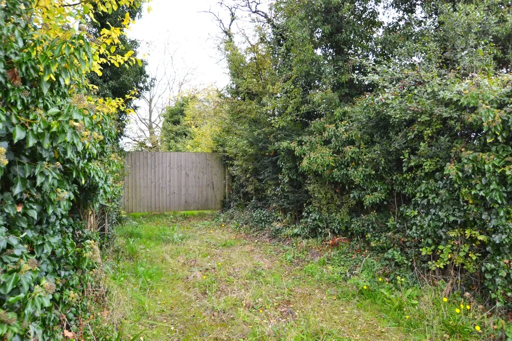 Pave Lane, Newport, photo 29
