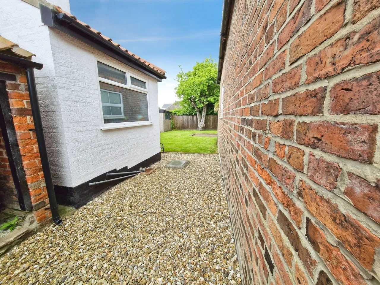 Lynton Cottages, Withernwick, HU11, photo 16