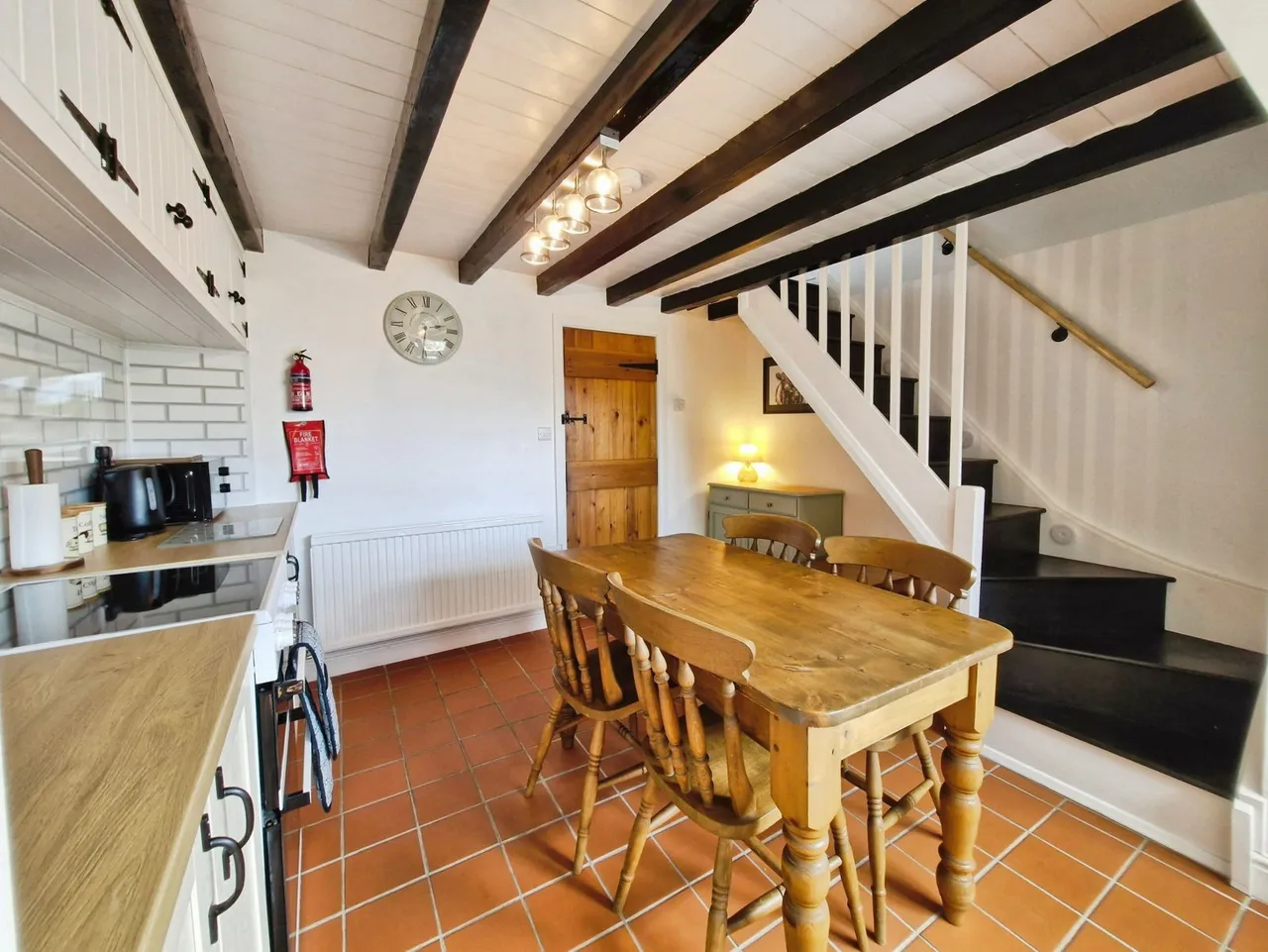 Lynton Cottages, Withernwick, HU11, photo 7