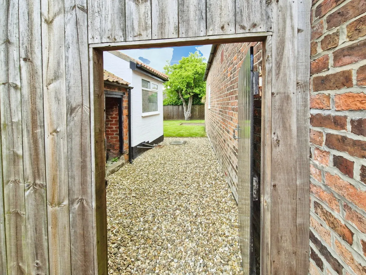 Lynton Cottages, Withernwick, HU11, photo 15