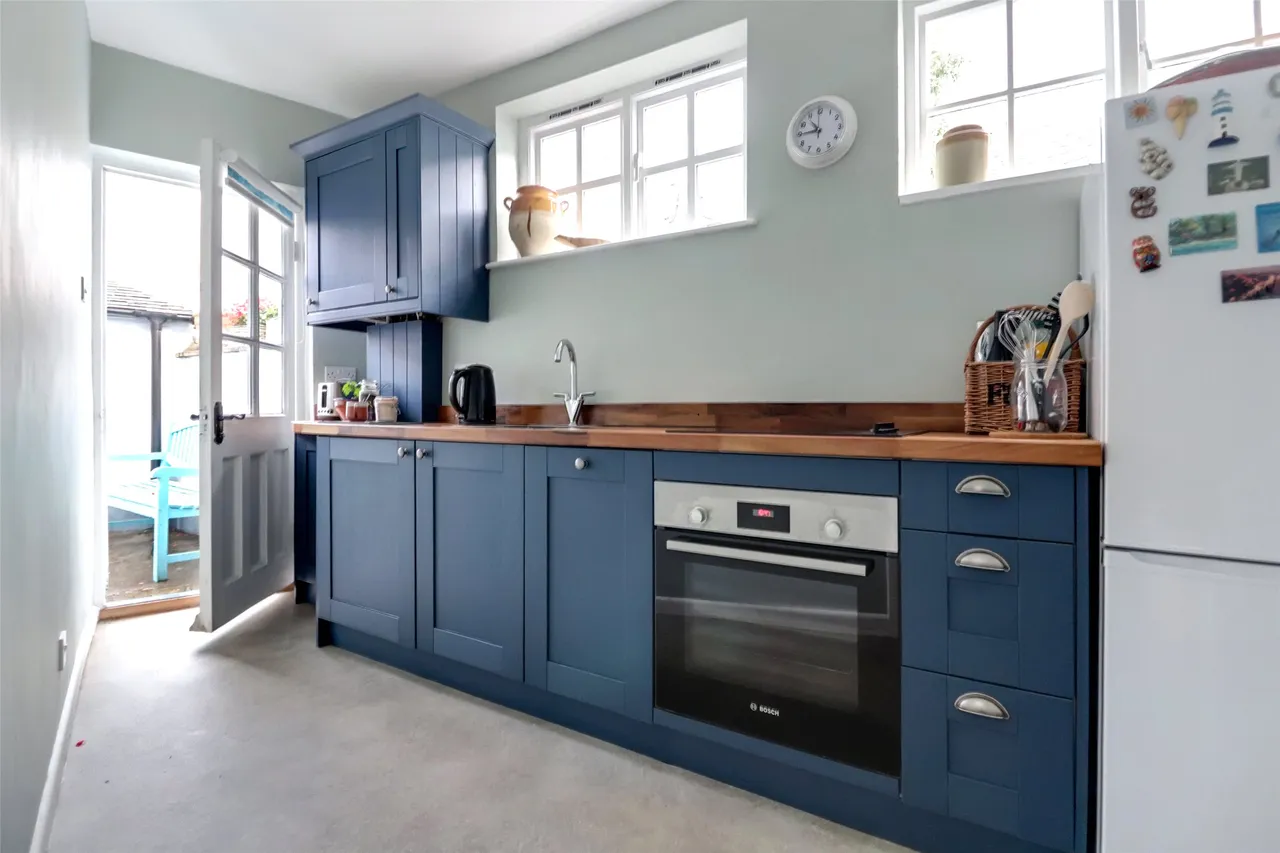 Irsha Street, Appledore, EX39, photo 3