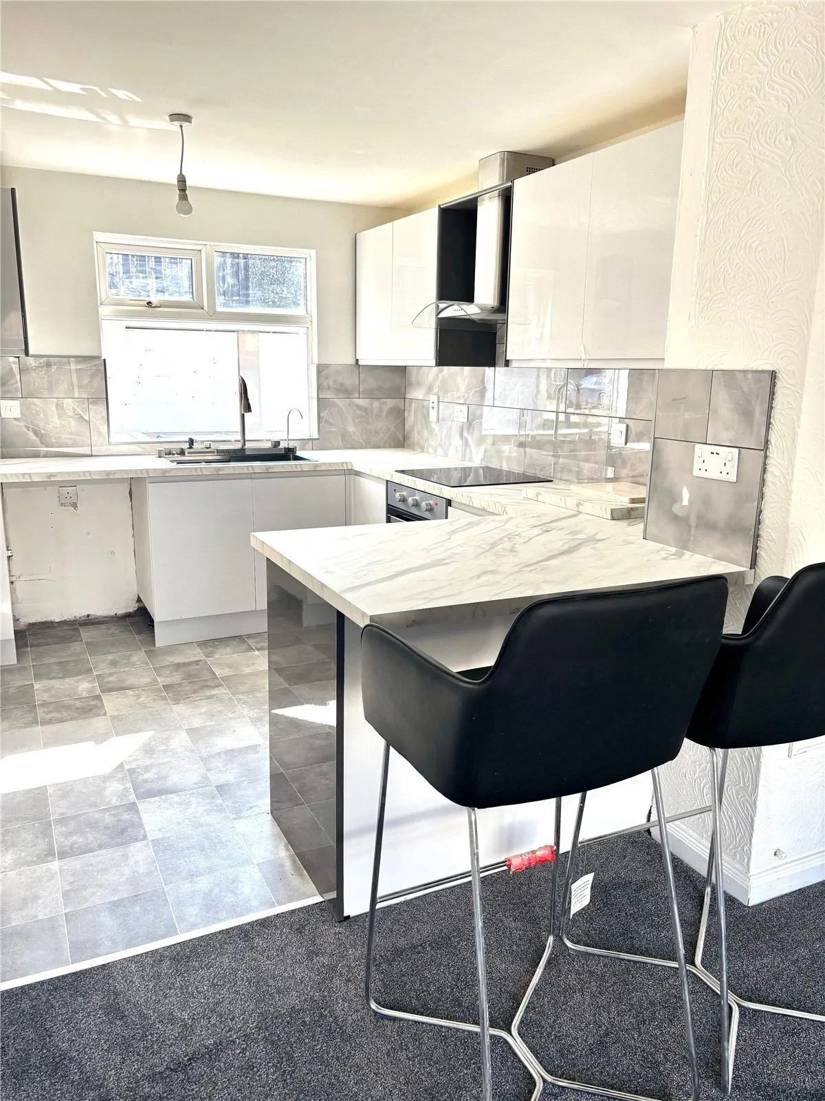 Celandine Close, South Ockendon, Essex, RM15, photo 4