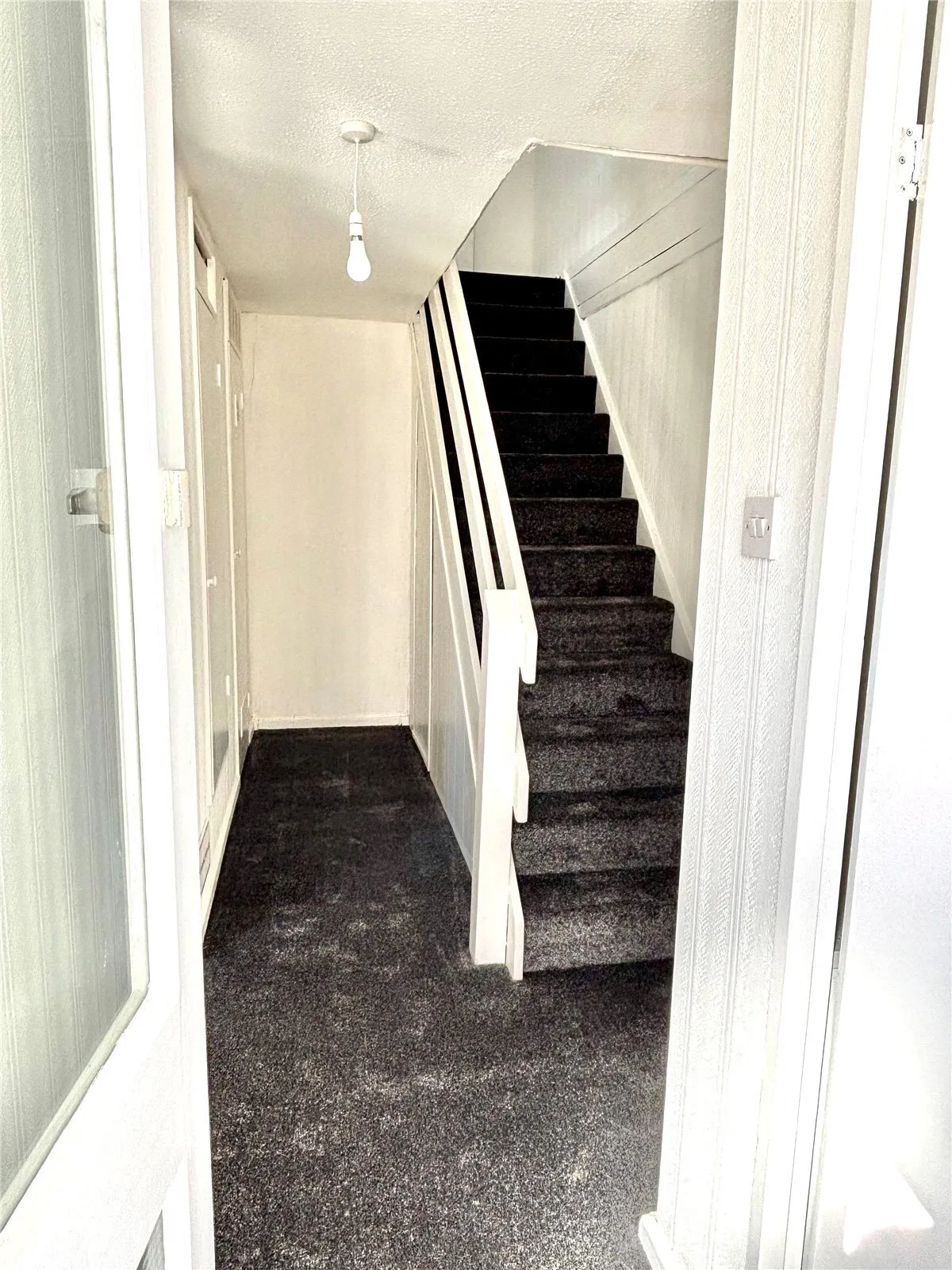 Celandine Close, South Ockendon, Essex, RM15, photo 6