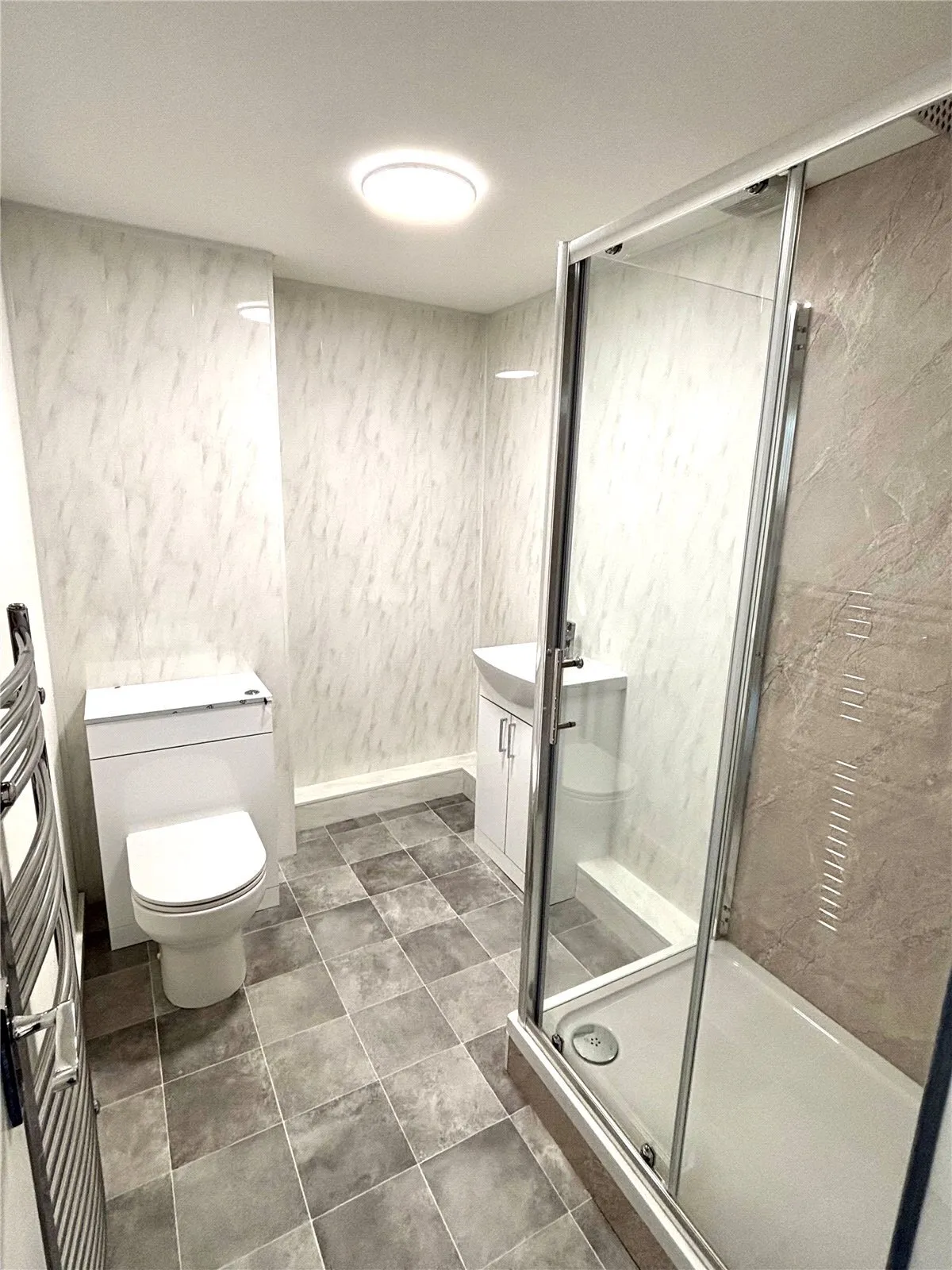Celandine Close, South Ockendon, Essex, RM15, photo 9
