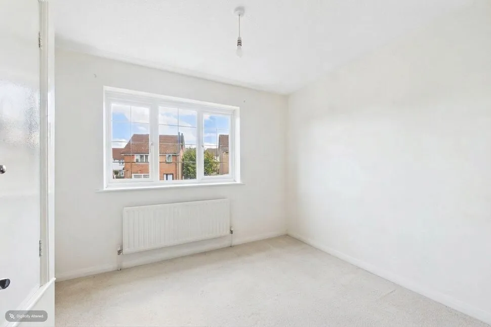 Richmond Drive, Gravesend, Kent, DA12, photo 4