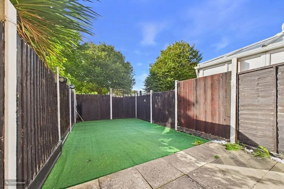 Richmond Drive, Gravesend, Kent, DA12, photo 6