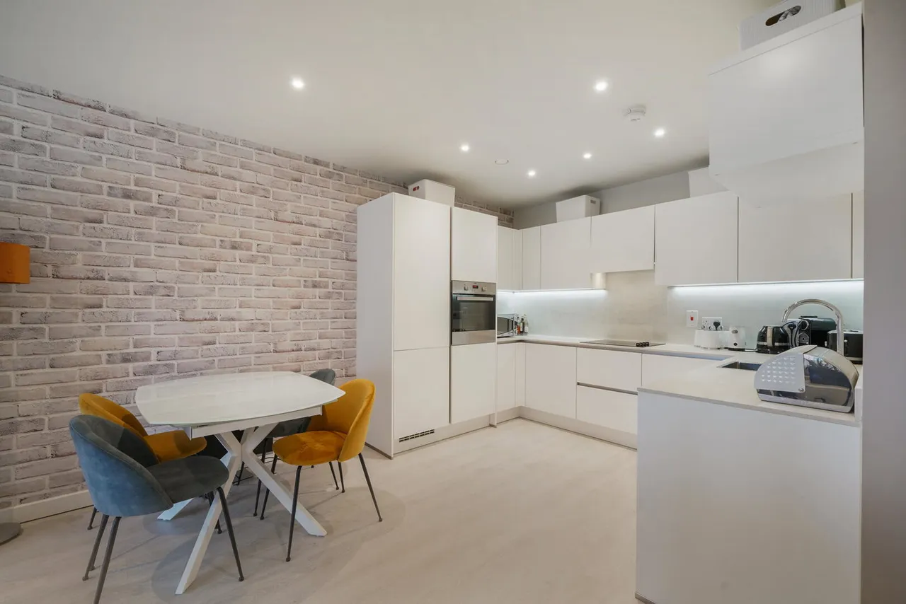 Foxglove Apartments, Millbrook Park, NW7 1TG, photo 4