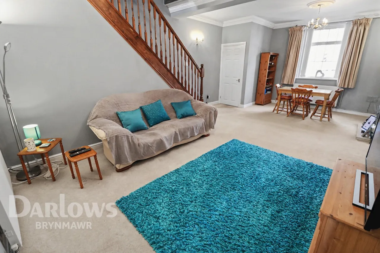 Clynmawr Street, Abertillery, photo 4