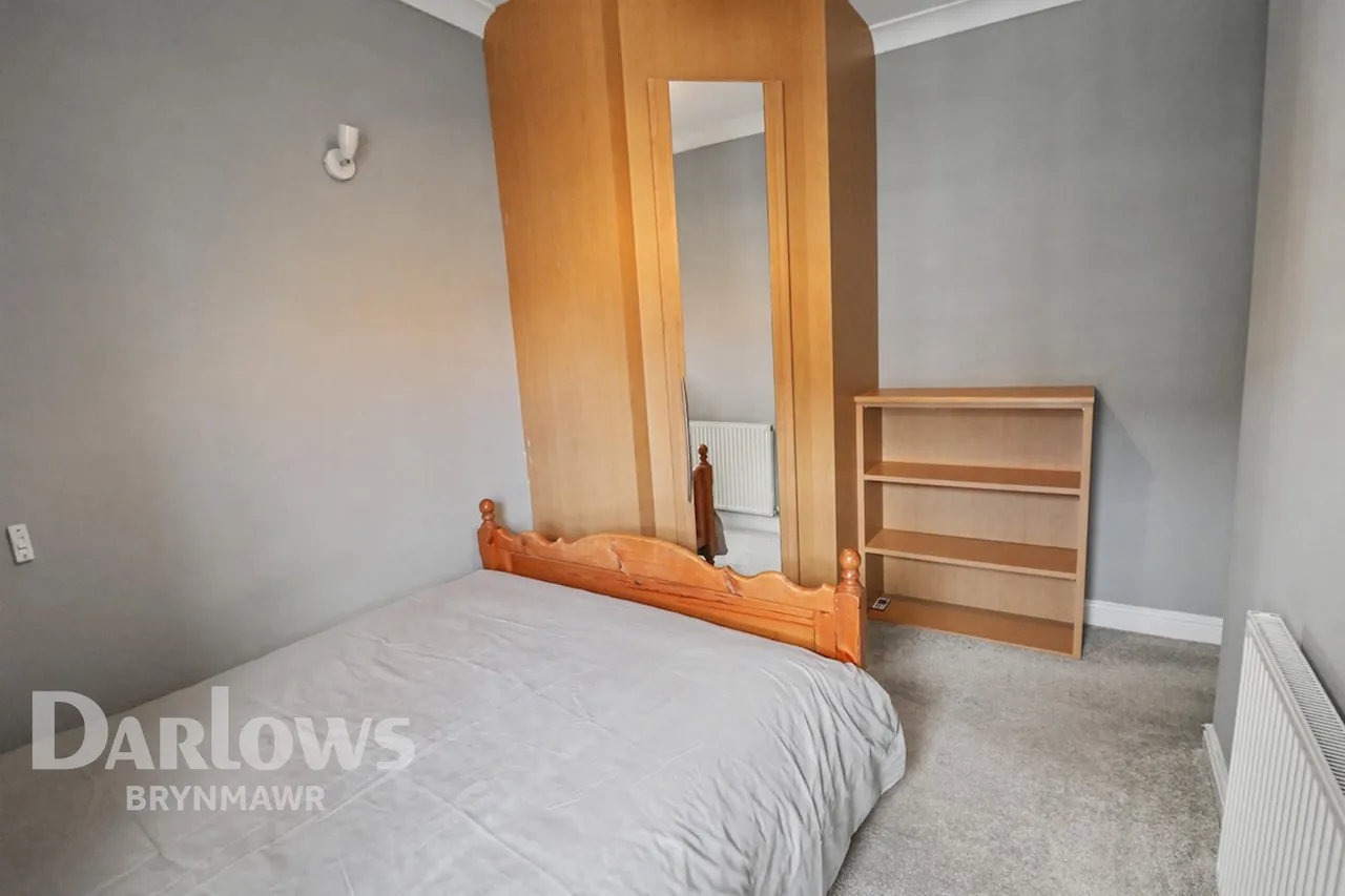 Clynmawr Street, Abertillery, photo 12