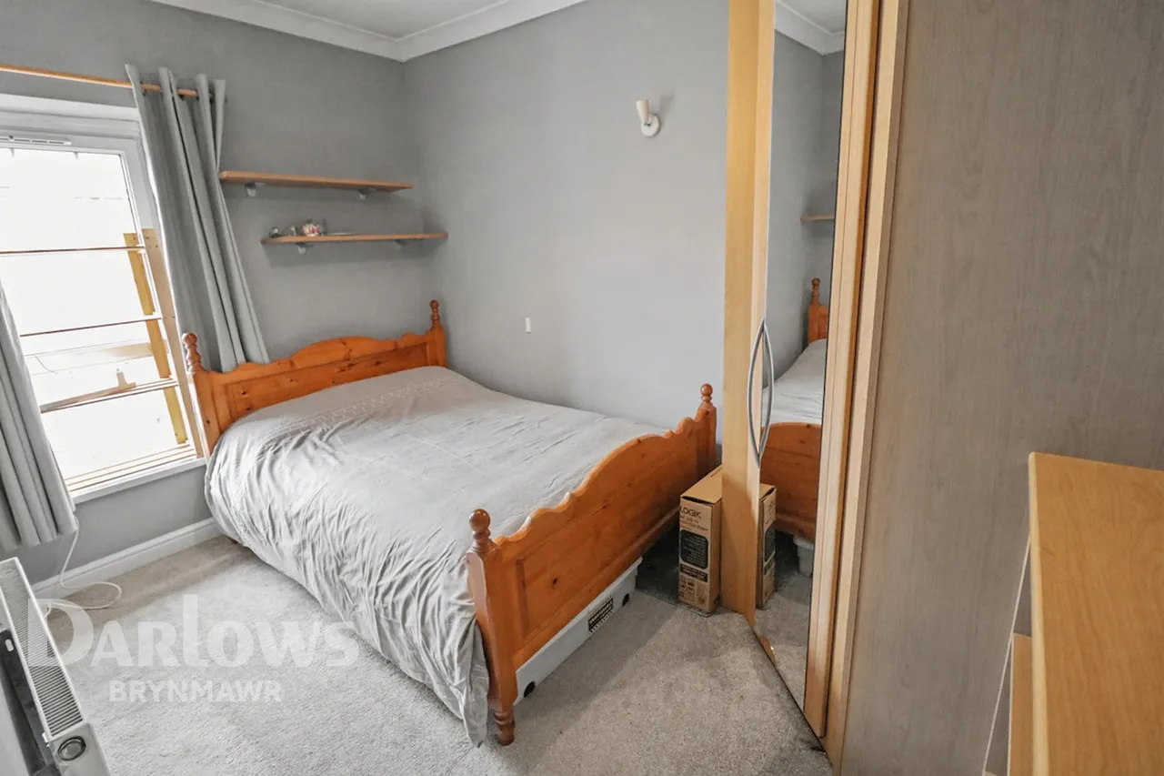 Clynmawr Street, Abertillery, photo 11