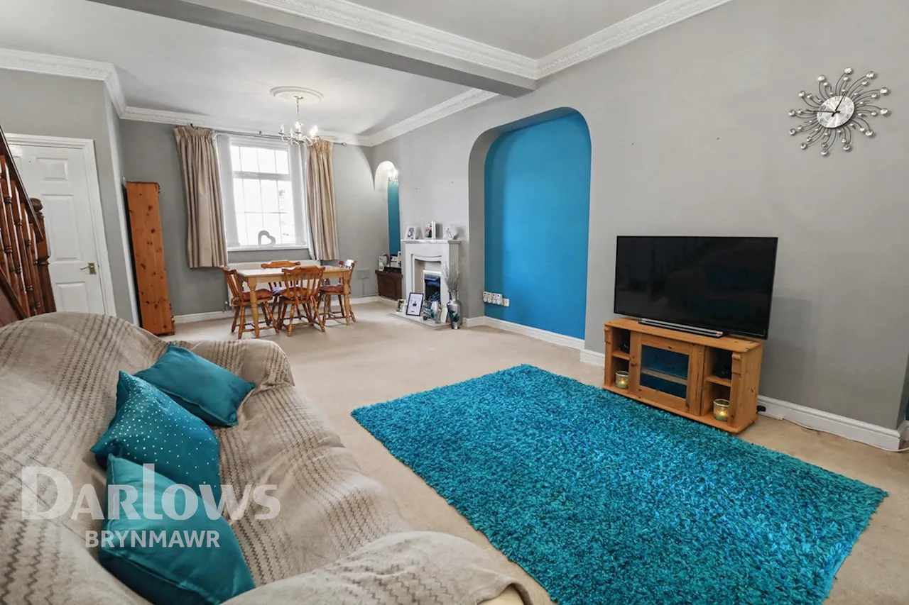 Clynmawr Street, Abertillery, photo 3