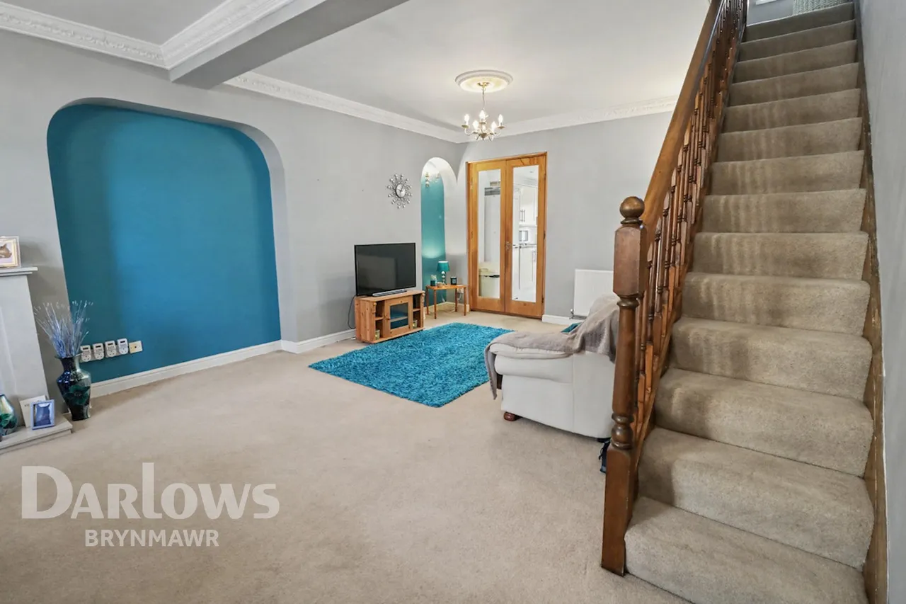 Clynmawr Street, Abertillery, photo 2