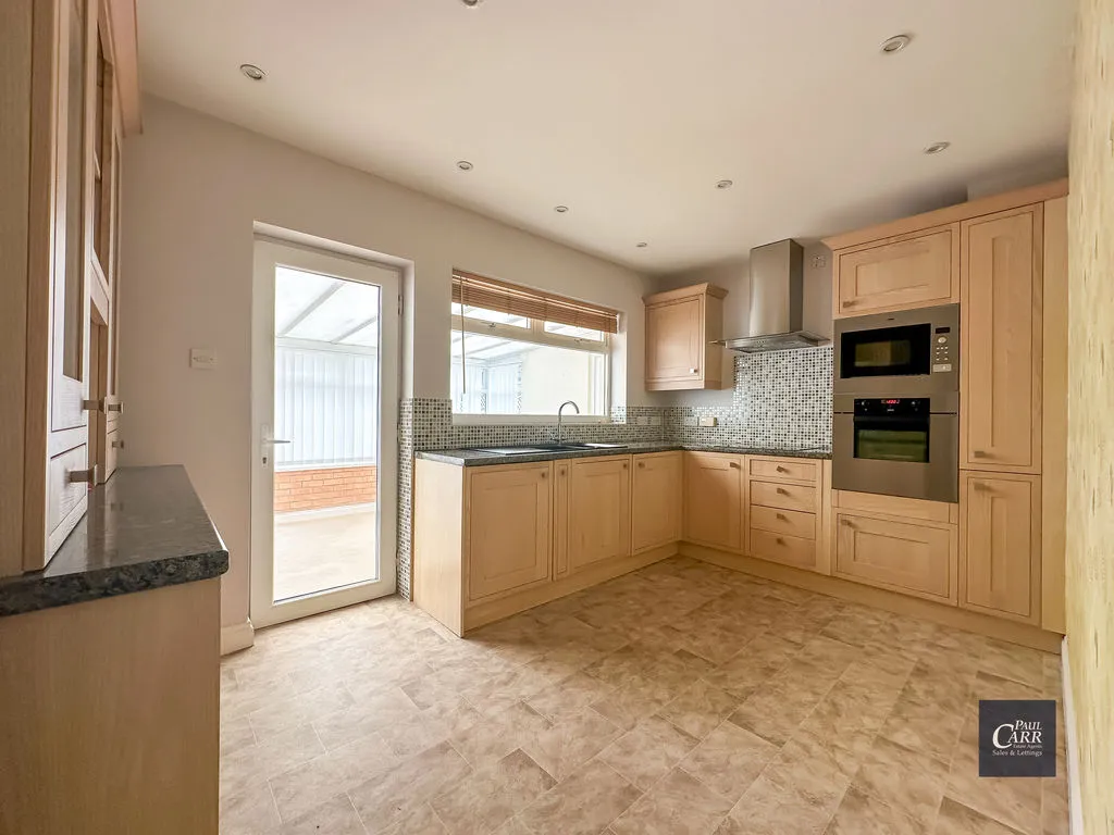 Inglewood Grove, Streetly, B74, photo 5