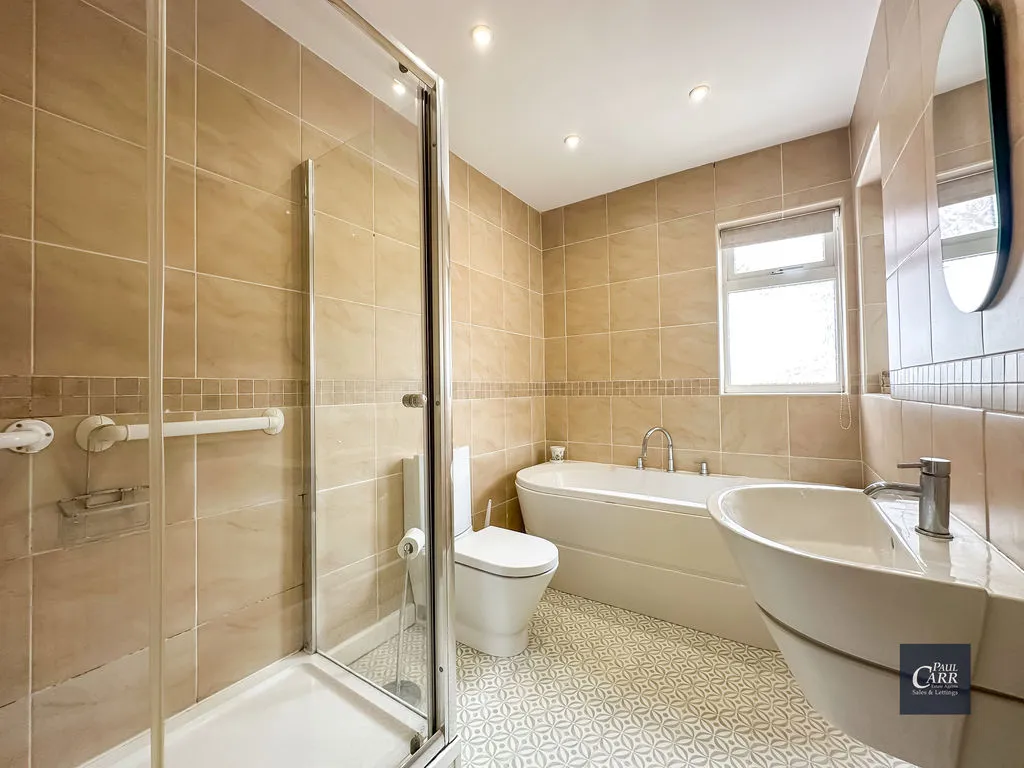 Inglewood Grove, Streetly, B74, photo 11