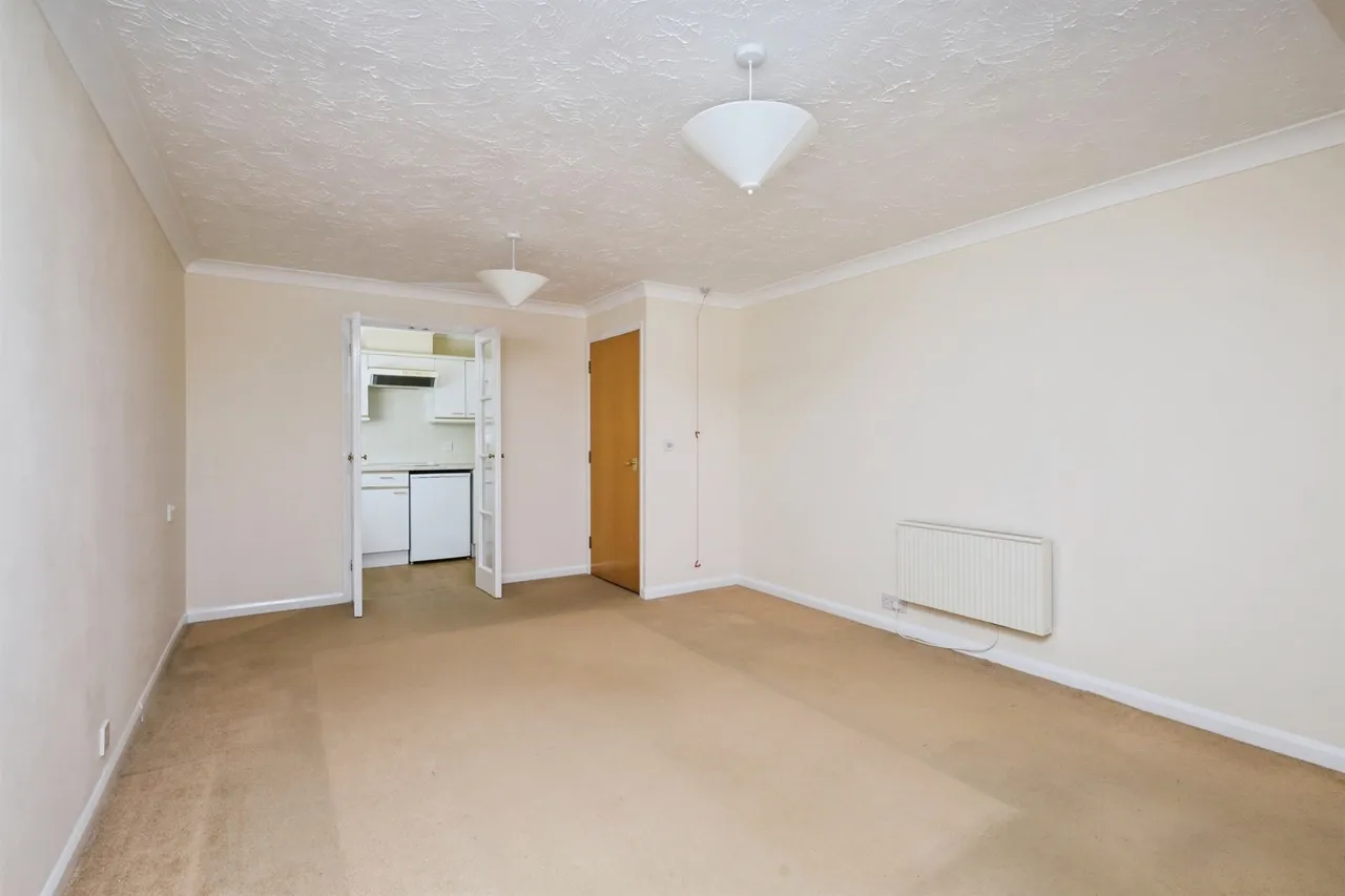 Bellbanks Road, Hailsham, BN27, photo 3