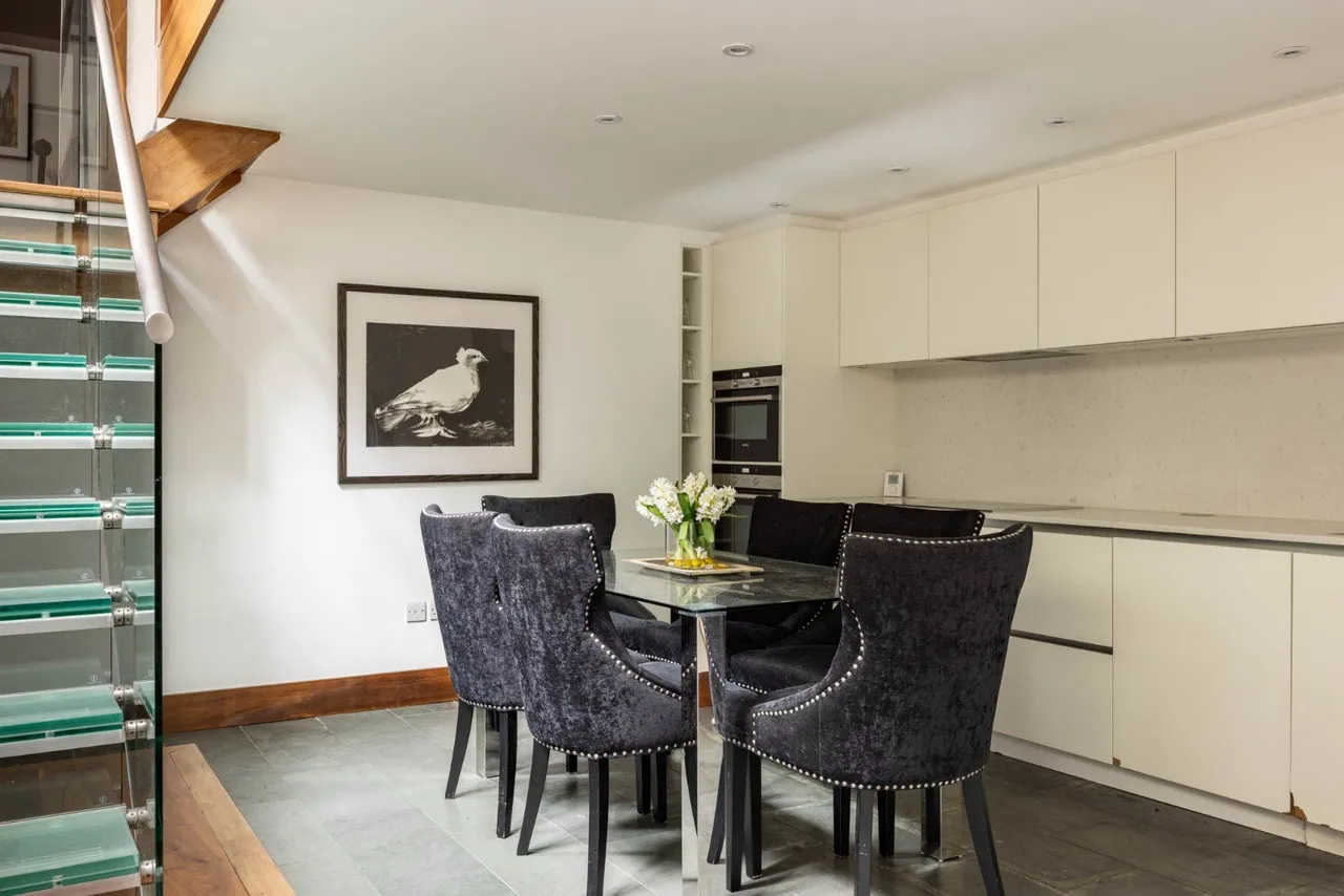 Drayton Gardens, Chelsea, London, SW10 9QY, photo 4