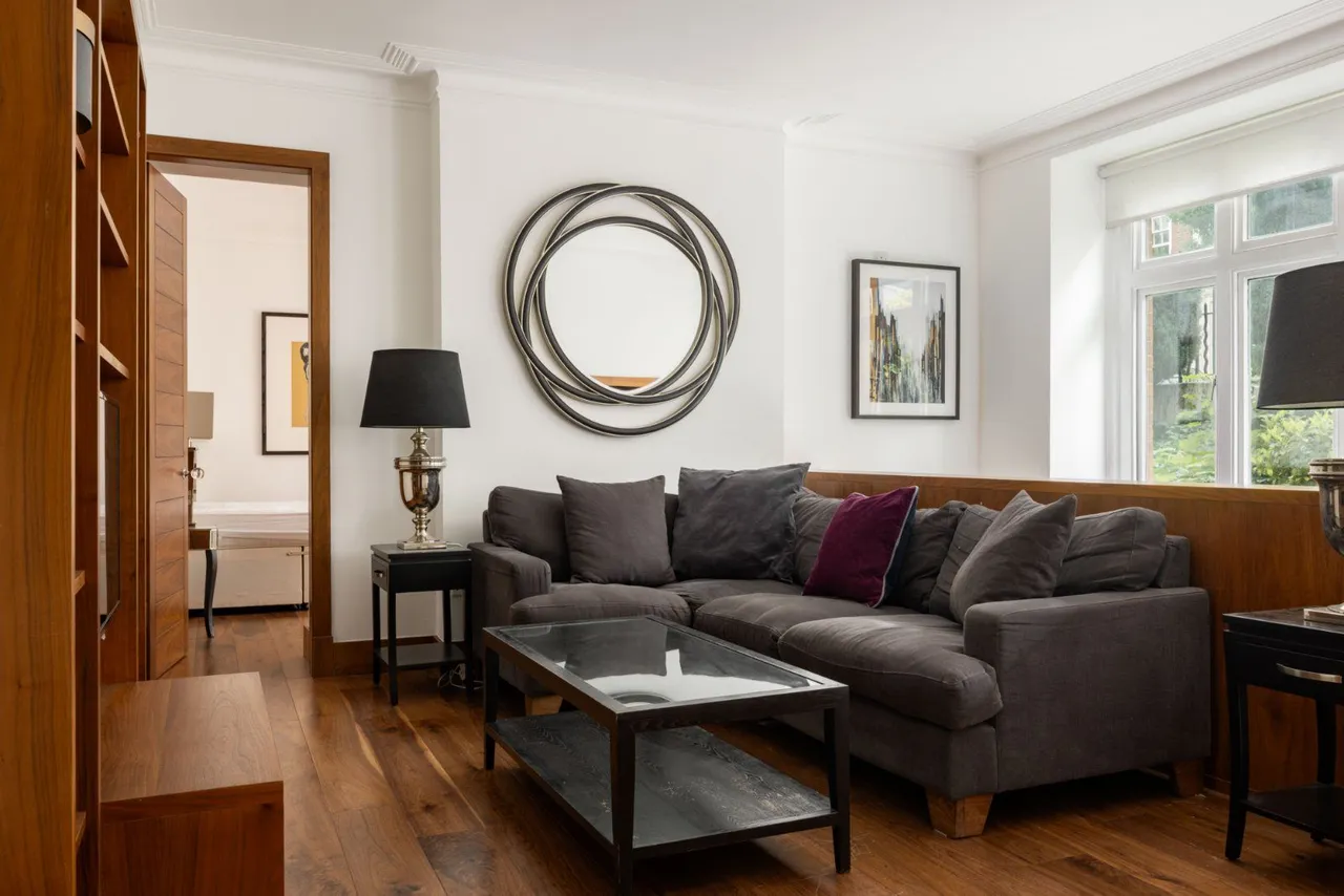 Drayton Gardens, Chelsea, London, SW10 9QY, photo 2