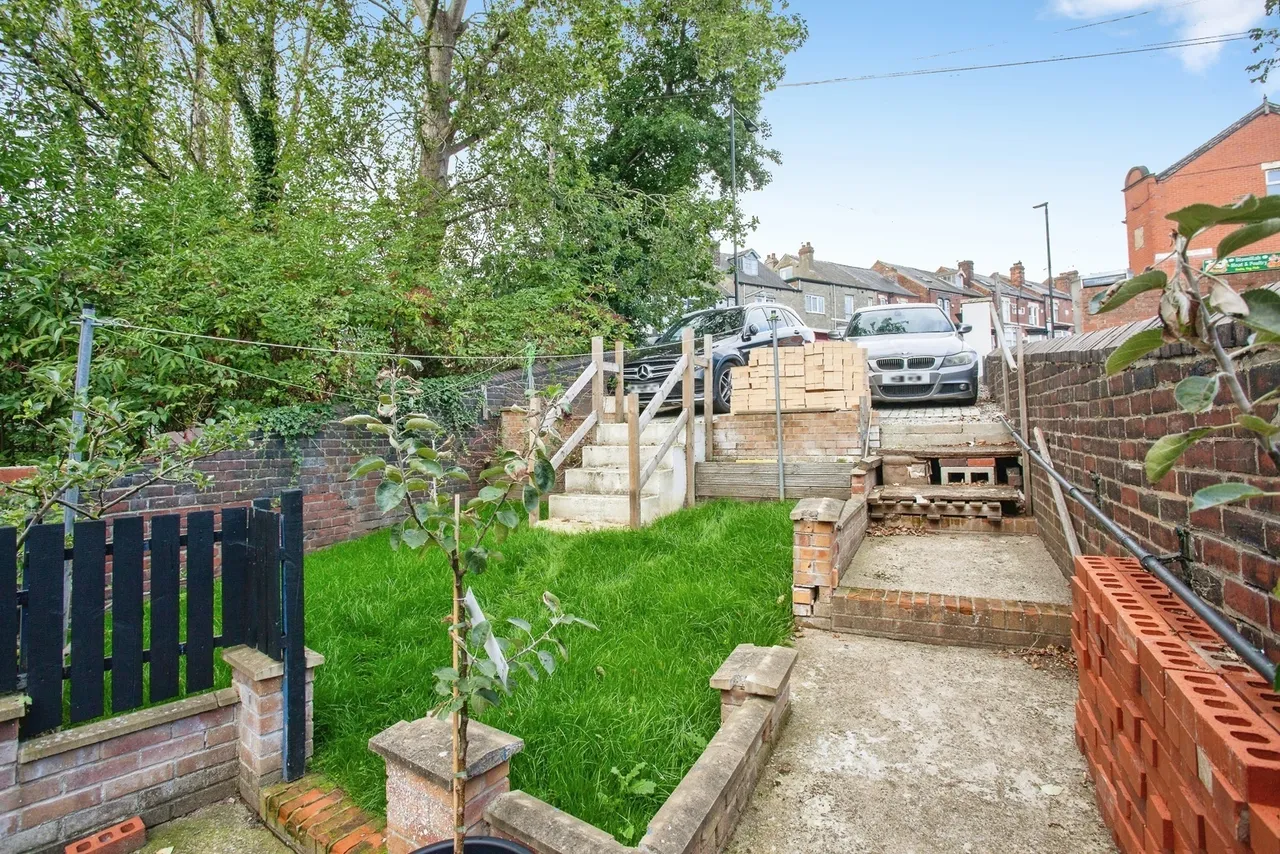 Grimesthorpe Road, Sheffield, S4, photo 11