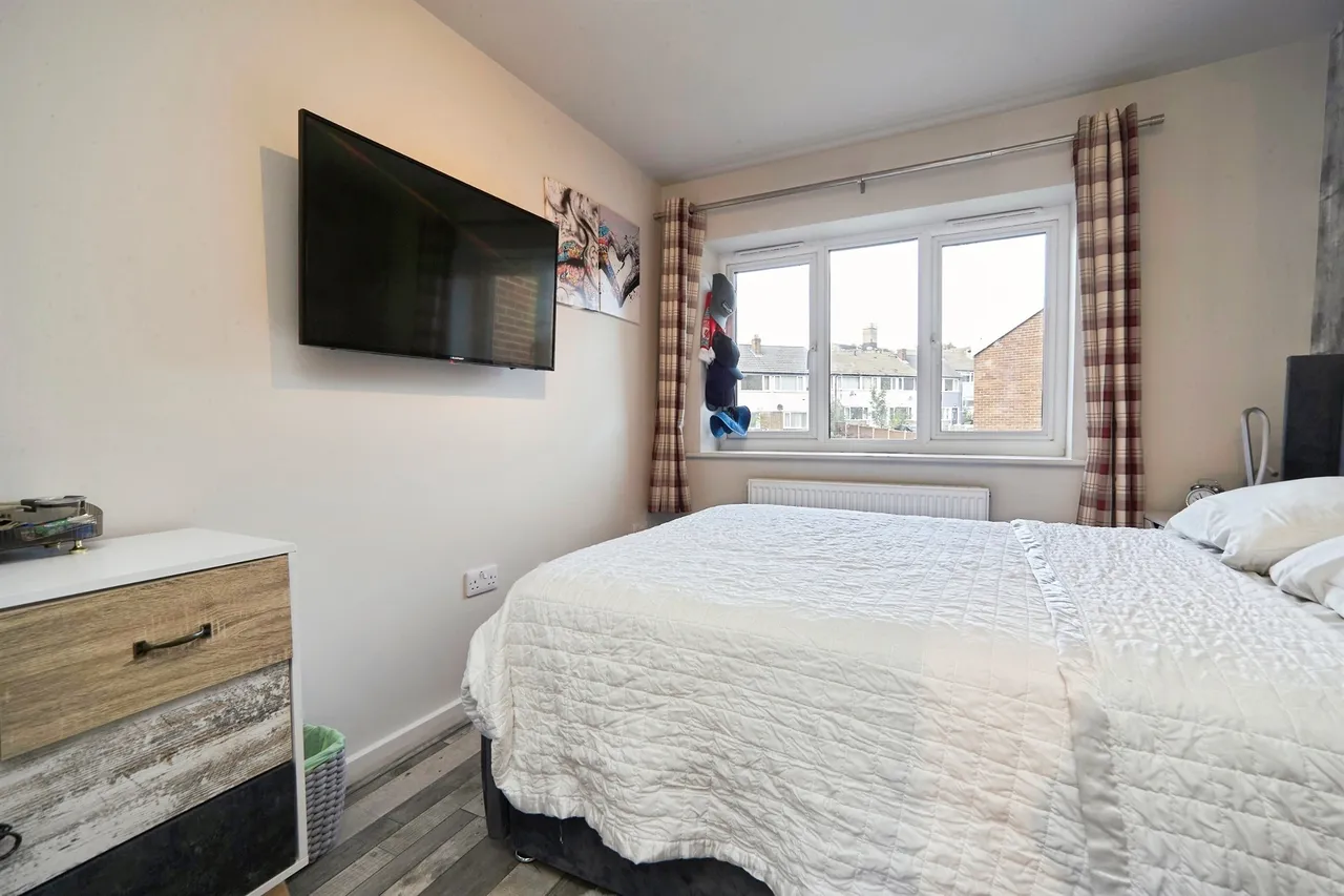 Somerdale Mews, Leeds, LS13, photo 14