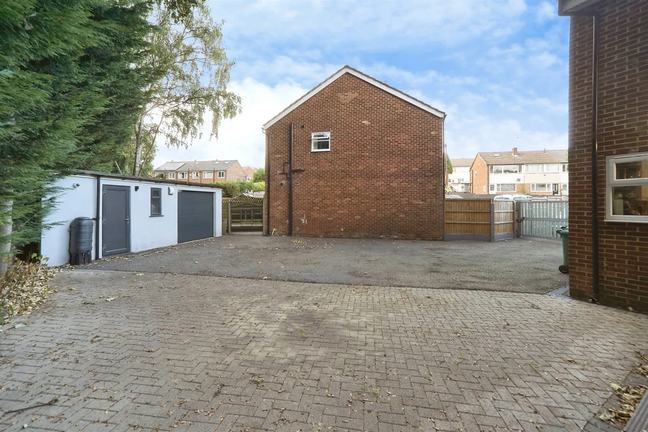 Somerdale Mews, Leeds, LS13, photo 12