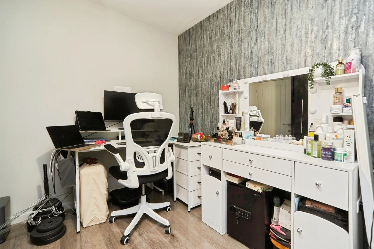 Somerdale Mews, Leeds, LS13, photo 15