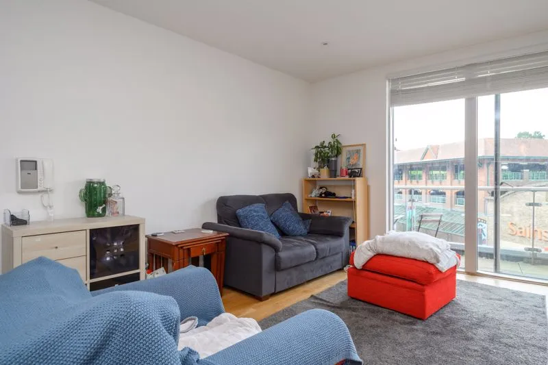 The Heart, Walton-On-Thames KT12 1GA, photo 6
