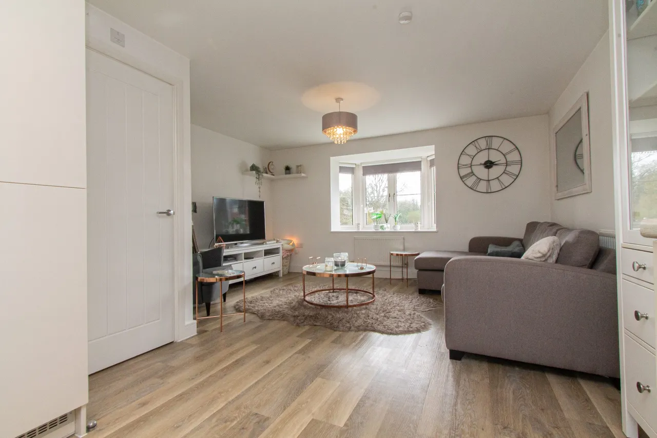 Jubilee Drive, Church Crookham, Fleet, GU52 8BT, photo 5