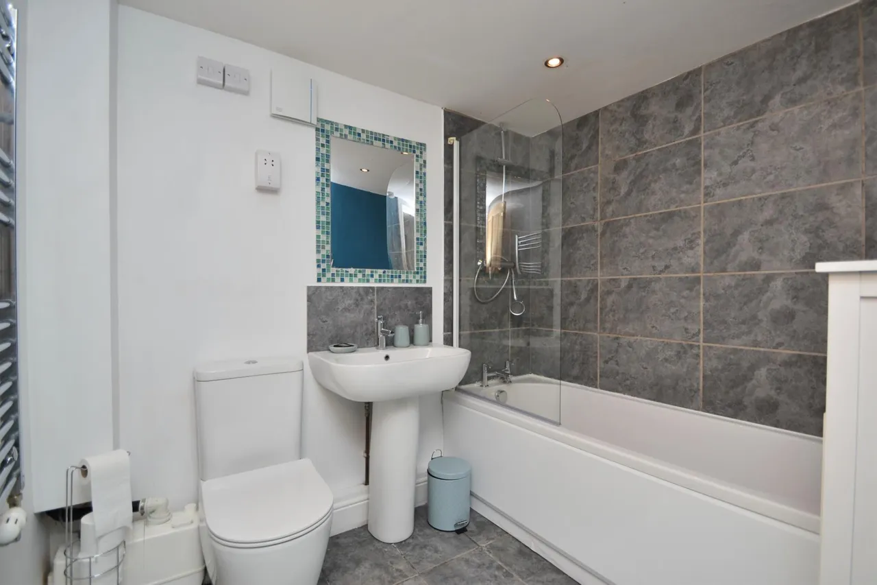 Pasture Lane, Chapel Allerton, LS7, photo 13