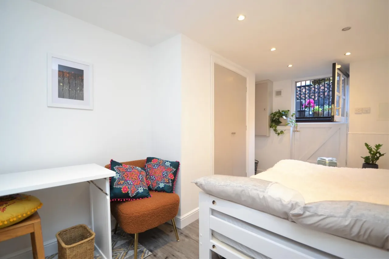 Pasture Lane, Chapel Allerton, LS7, photo 12