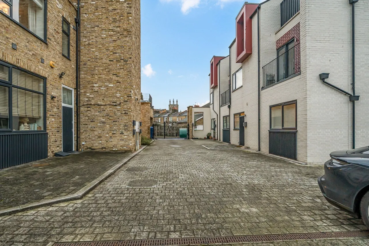 Huntley Close, SE10, photo 12