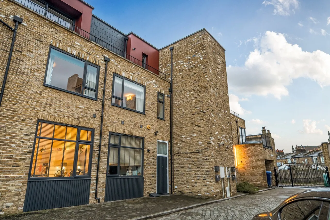 Huntley Close, SE10, photo 21
