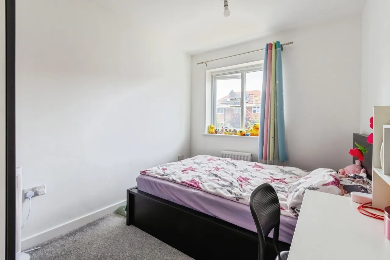 Tree Top Drive, WAKEFIELD, West Yorkshire, WF3, photo 14
