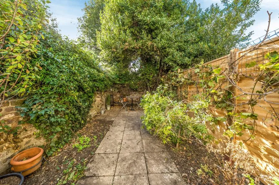 Wendell Road, London, W12, photo 10