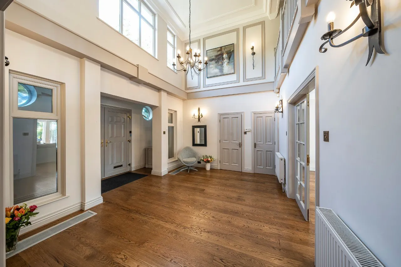 The Ridgeway, Cuffley, Hertfordshire, EN6 4BB, photo 8
