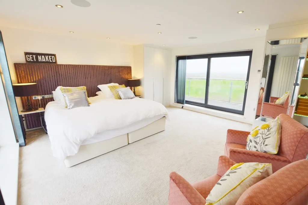 Glebe Road, Lytchett Matravers, Poole, BH16 6EH, photo 13