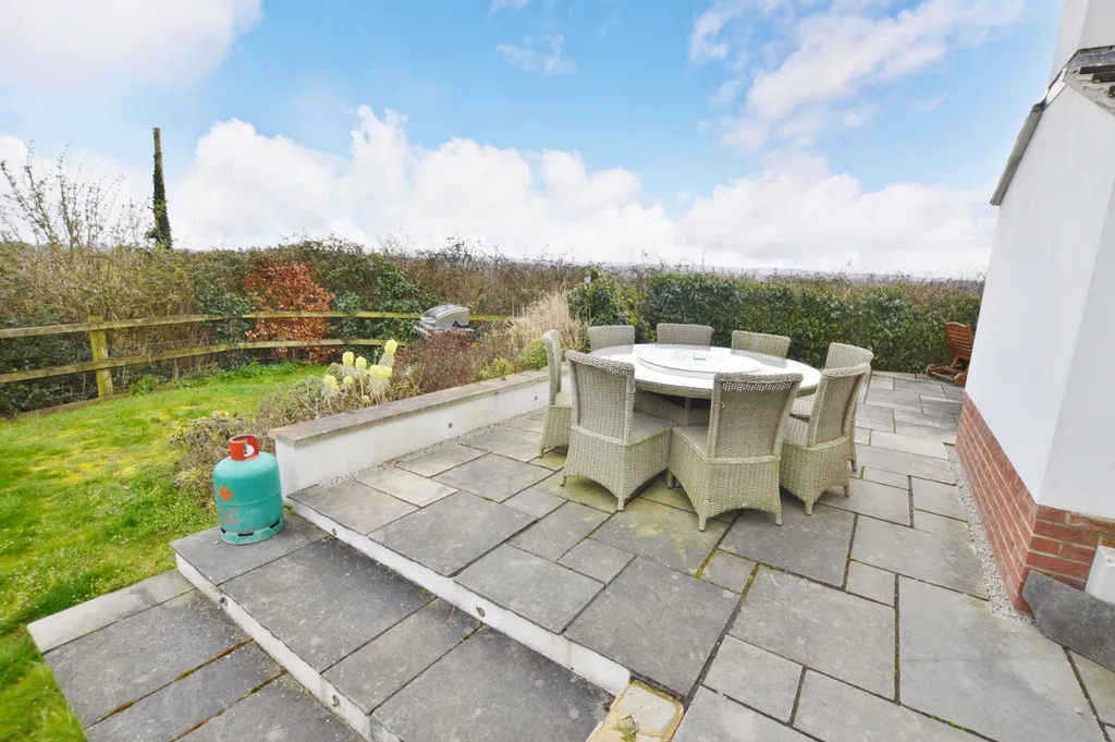 Glebe Road, Lytchett Matravers, Poole, BH16 6EH, photo 40