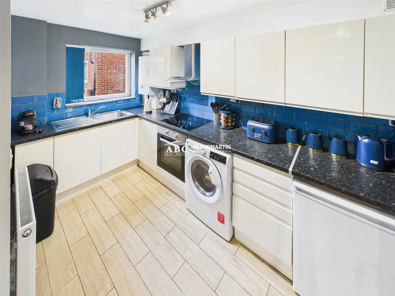 Archery Close, Harrow, photo 3