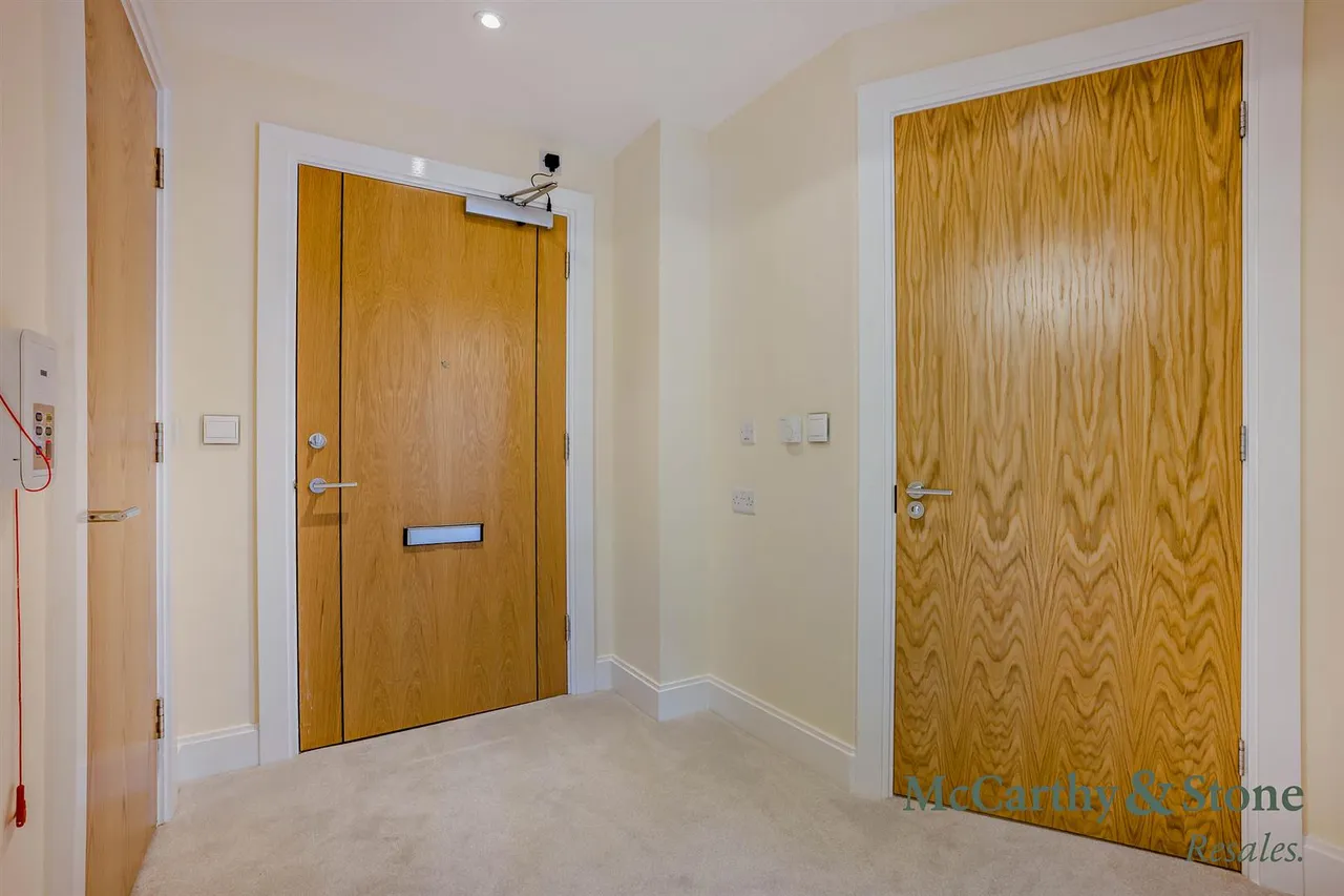 Churchfield Road, Poole, BH15, photo 13