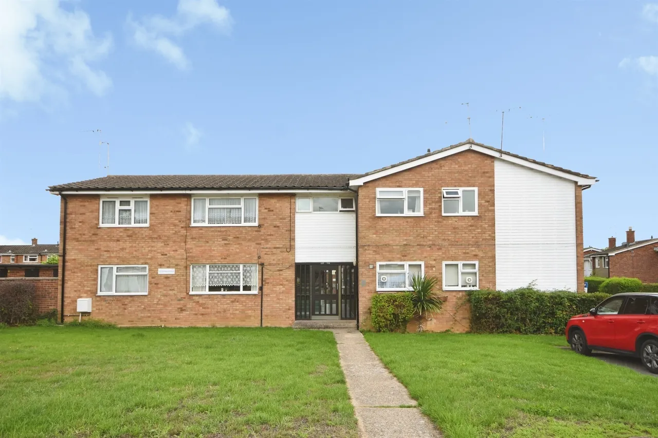 2 bed flat for sale, Barnard Road, Galleywood, CM2