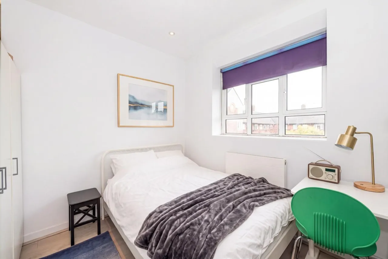 Mackay House, White City, W12, photo 5