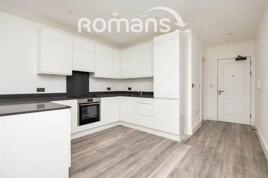 Lyon Way, Frimley, GU16, photo 3