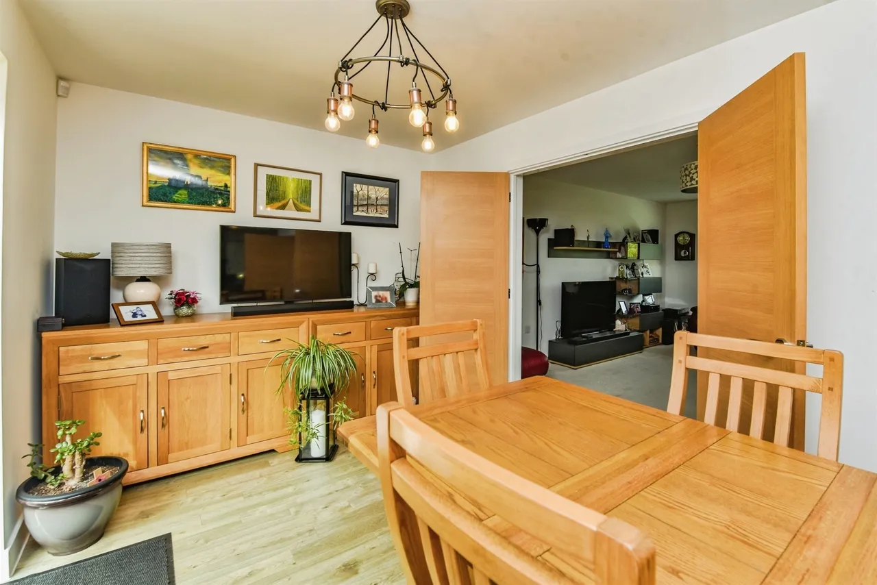 Amazon Way, Westbury, BA13, photo 5