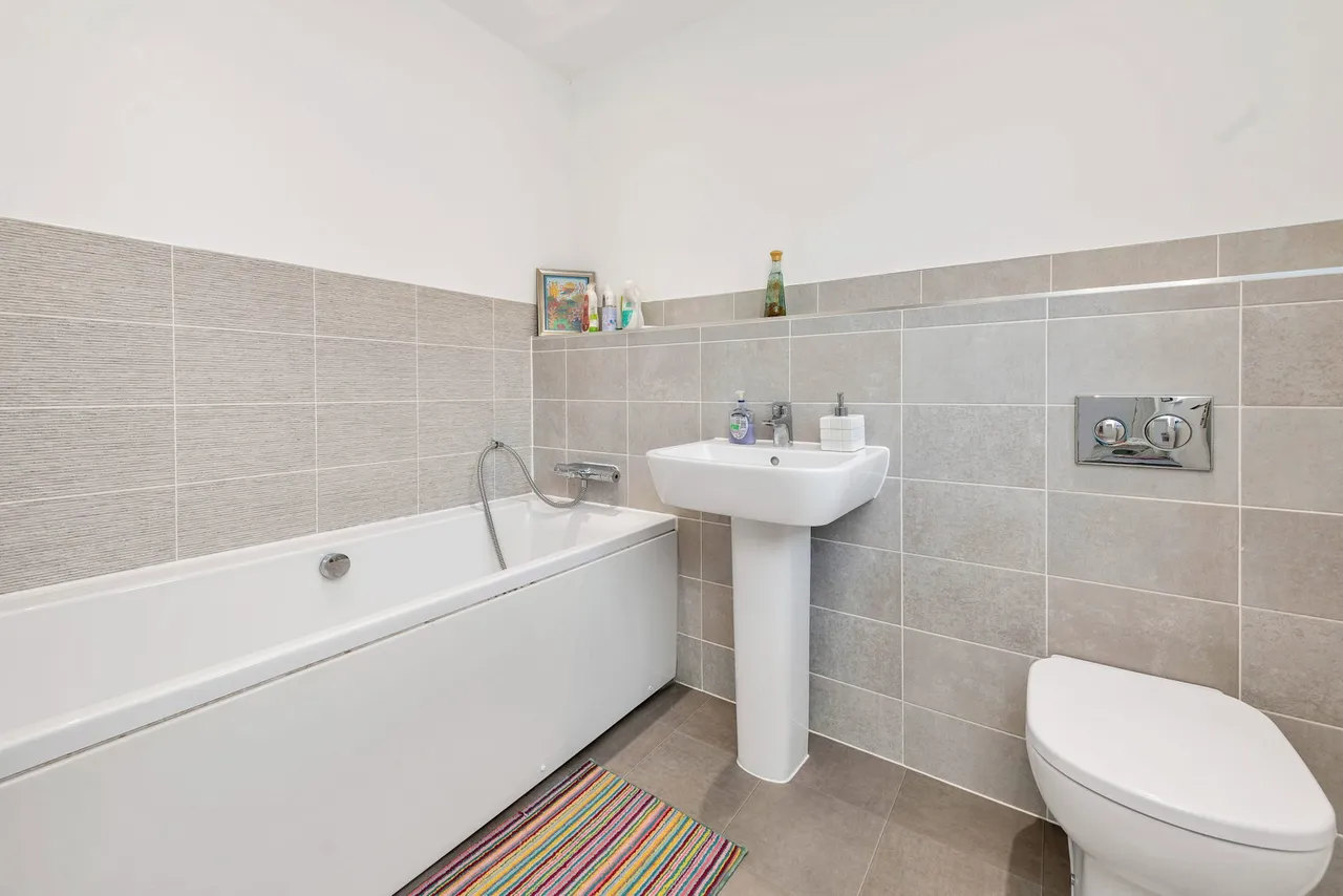 Griffin Road, Brampton, PE28 4QP, photo 12