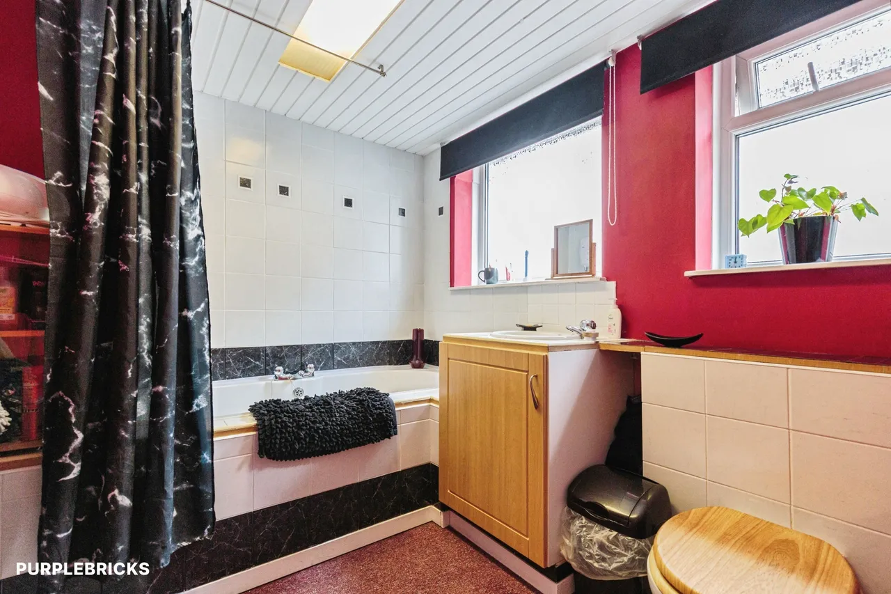 Bertrand Avenue, Blackpool, FY3, photo 12
