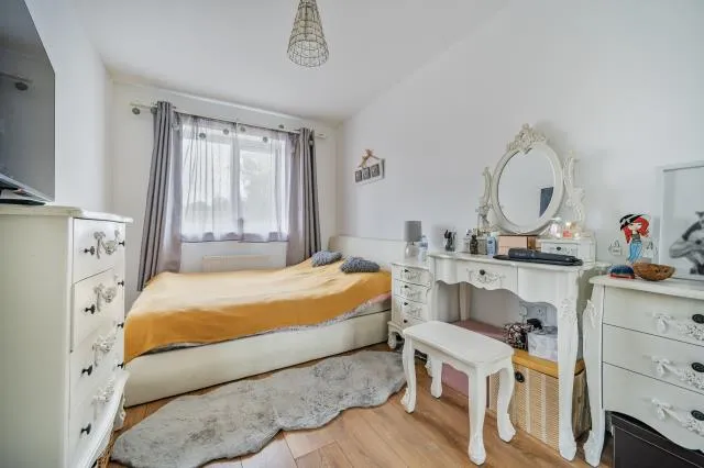 Crouch Hill Road, Banbury, OX16, photo 11